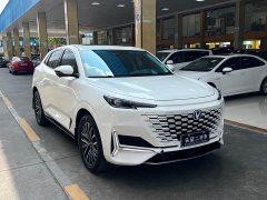 Changan UNI-K 2.0T Two-Wheel Drive Deluxe Edition - ფოტო 3