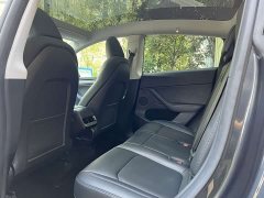 Tesla Model Y Rear-Wheel Drive - ფოტო 6