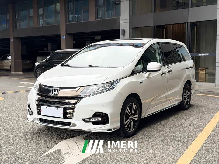 Honda Odyssey 2.0L Sharp Premium Edition