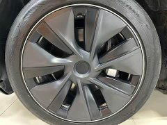 Tesla Model Y Rear-Wheel Drive - ფოტო 15