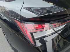 Hyundai Elantra 240TGDi DCT GLX Black Knight Limited Edition - ფოტო 10