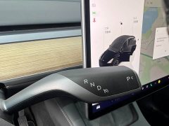 Tesla Model Y Rear-Wheel Drive - ფოტო 16