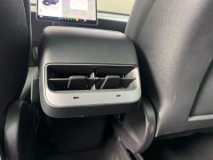 Tesla Model Y Rear-Wheel Drive - ფოტო 19