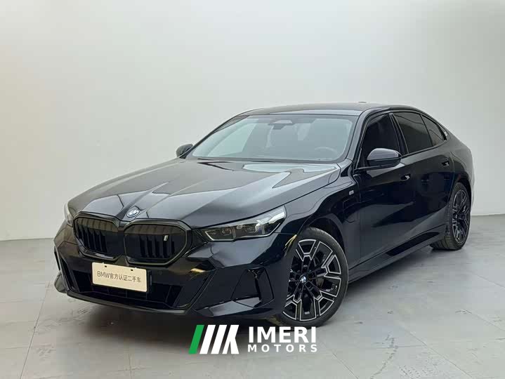 BMW i5 xDrive 50L M Sport Package - ავტომობილი ჩინეთიდან