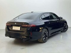 BMW i5 xDrive 50L M Sport Package - ფოტო 4