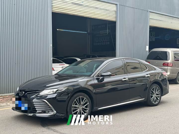 Toyota Camry 2.5G Luxury Edition - ავტომობილი ჩინეთიდან