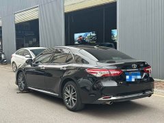 Toyota Camry 2.5G Luxury Edition - ფოტო 4