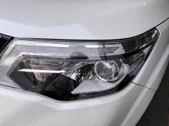 Toyota Tuouda 2020 2.5L XL Upper 4WD Automatic Four-Wheel Drive Luxury Edition - ფოტო 8