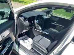 Mercedes-Benz GLA 200 - ფოტო 4