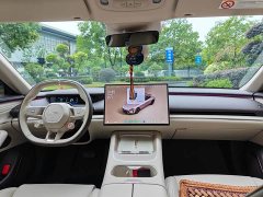Xiaomi SU7 Rear-Wheel Drive Standard Edition - ფოტო 10
