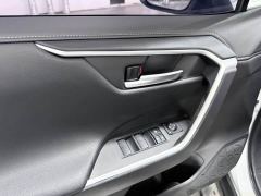 Toyota Wildland Venza 2.0L CVT AWD Luxury - ფოტო 10