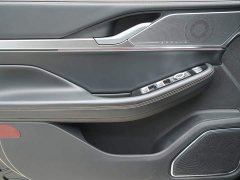 Lincoln Z i-Cool Prestige Edition - ფოტო 5