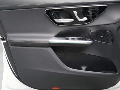 Mercedes-Benz GLC 300 L 4MATIC Dynamic 7-Seater - ფოტო 5