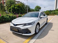 Toyota Camry Hybrid 2.5L HGVP Leading Edition - ფოტო 1
