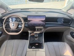 Denza D9 2022 DM-i 970 AWD Flagship - ფოტო 11