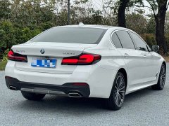 BMW 5 Series Facelift 530Li Premier M Sport Package - ფოტო 4