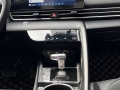 Hyundai Elantra 1.5L CVT Luxury - ფოტო 13