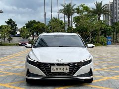 Hyundai Elantra 1.5L CVT Luxury - ფოტო 2