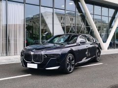 BMW i7 xDrive60L M Sport Package - ფოტო 1