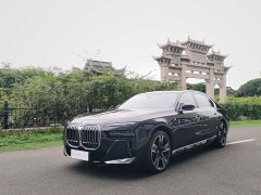 BMW i7 xDrive60L M Sport Package - ფოტო 3