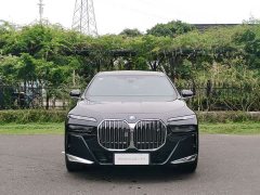 BMW i7 xDrive60L M Sport Package - ფოტო 5