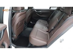 BMW 5 Series Facelift 530Li Premier M Sport Package - ფოტო 7