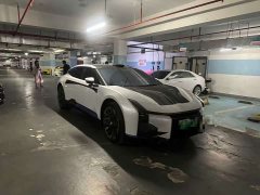 HiPhi Z Five-Seater - ფოტო 2