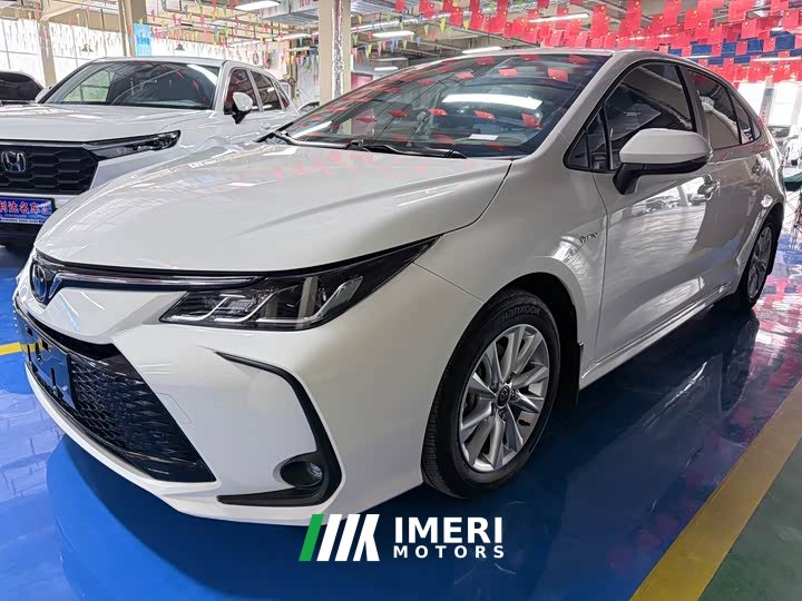 Toyota Corolla 1.8L Smart Hybrid Dual Engine Flagship - ავტომობილი ჩინეთიდან