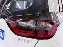 Honda Fit 1.5L CVT Trend Edition - ფოტო 19