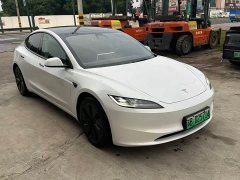 Tesla Model 3 Rear-Wheel Drive - ფოტო 3