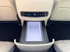 Denza BYD Denza D9 DM-i 980 Four-Wheel Drive Premium - ფოტო 18