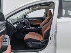Changan Eado 2025 PLUS 1.4T Dual-Clutch High-Performance Edition - ფოტო 10