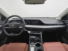 Changan Eado 2025 PLUS 1.4T Dual-Clutch High-Performance Edition - ფოტო 5