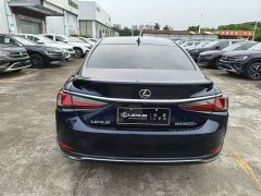 Lexus ES 2022 300h Excellence Edition - ფოტო 2