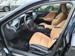 Lexus ES 2022 300h Excellence Edition - ფოტო 8