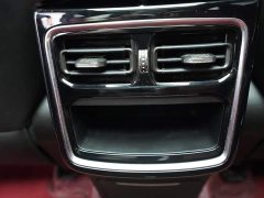 Jetour Jietu X70 PLUS 2021 Facelift 1.6T DCT Sky 5-Seater - ფოტო 16