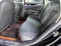 Volkswagen Passat 330TSI Elite - ფოტო 12
