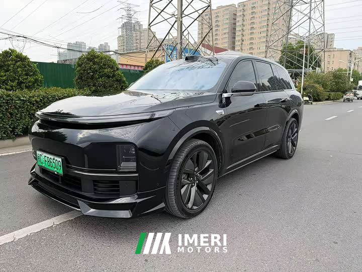 Li Auto L8 Max - ავტომობილი ჩინეთიდან