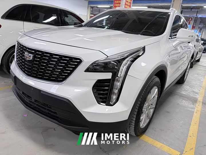 Cadillac XT4 28T FWD Technology