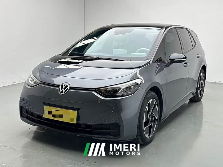 Volkswagen ID.3 Outstanding Edition - ავტომობილი ჩინეთიდან