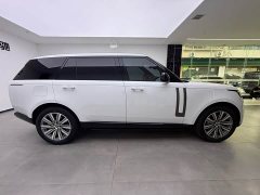 Land Rover Range Rover 3.0 L6 400PS Prestige Seven-Seat Extended Wheelbase - ფოტო 8