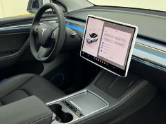 Tesla Model Y Rear-Wheel Drive - ფოტო 15