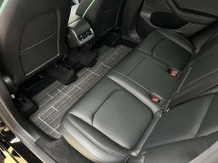 Tesla Model Y Rear-Wheel Drive - ფოტო 18