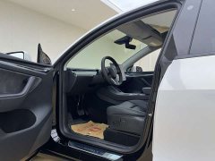 Tesla Model Y Rear-Wheel Drive - ფოტო 8