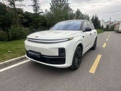 Li Auto L7 Pro - ფოტო 1