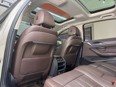 BMW 5 Series 530Li Premier Luxury Package - ფოტო 19