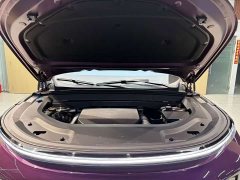 Li Auto L9 Max - ფოტო 5