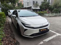Toyota Corolla 1.8L Hybrid Elite - ფოტო 3