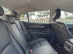 Toyota Camry Hybrid 2.0L HGVP Luxury - ფოტო 14