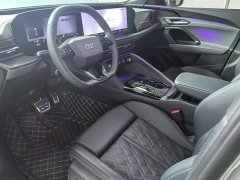 Audi Q5L 2.0T Smart Hybrid Premium Edition - ფოტო 10